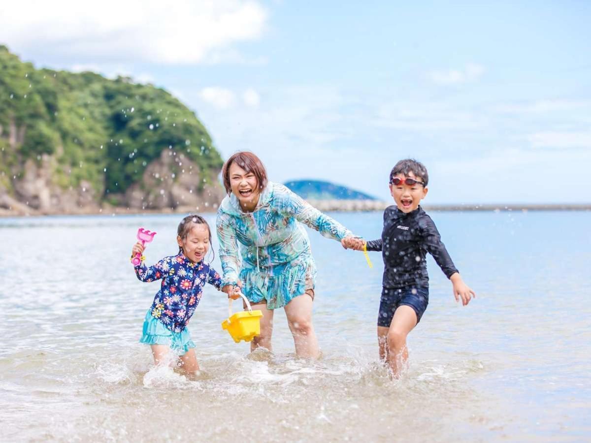 Nichinankaigan Nango Prince Hotel Ngoại thất bức ảnh